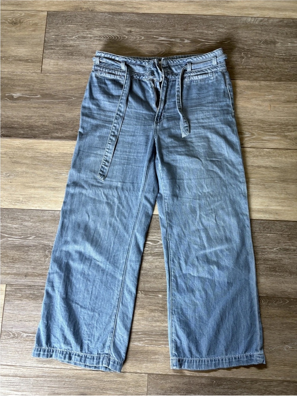 Paige Anessa Wife-Leg Light Blue Jeans with Self-Tie Belt
